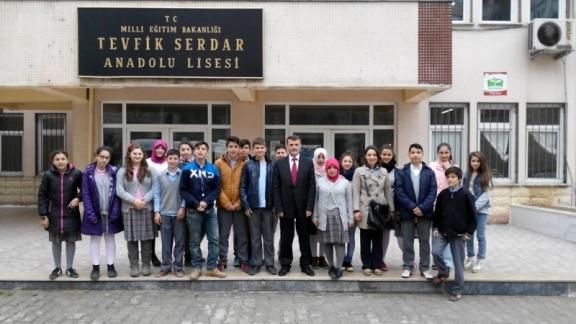 Kaşüstü Cumhuriyet Ortaokulu İlçe Eylem Planı Çerçevesinde Liselere Gezi Düzenledi