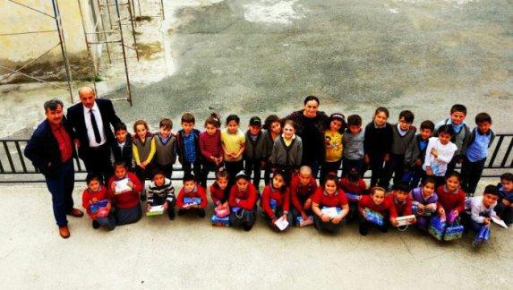 Yavuz Selim İlkokulu 2. Sınıf Öğrencileri Mektup Kardeşliği Projesi Kapsamında Kömürcü İlkokulu ve Oymalıtepe İlkokulu´nu Ziyaret Etti