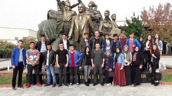 Özdil Çok Programlı Anadolu Lisesi; Öğrenci Motivasyonunu Arttırma Amacıyla Karadeniz Teknik Üniversitesi Gezisi Düzenledi