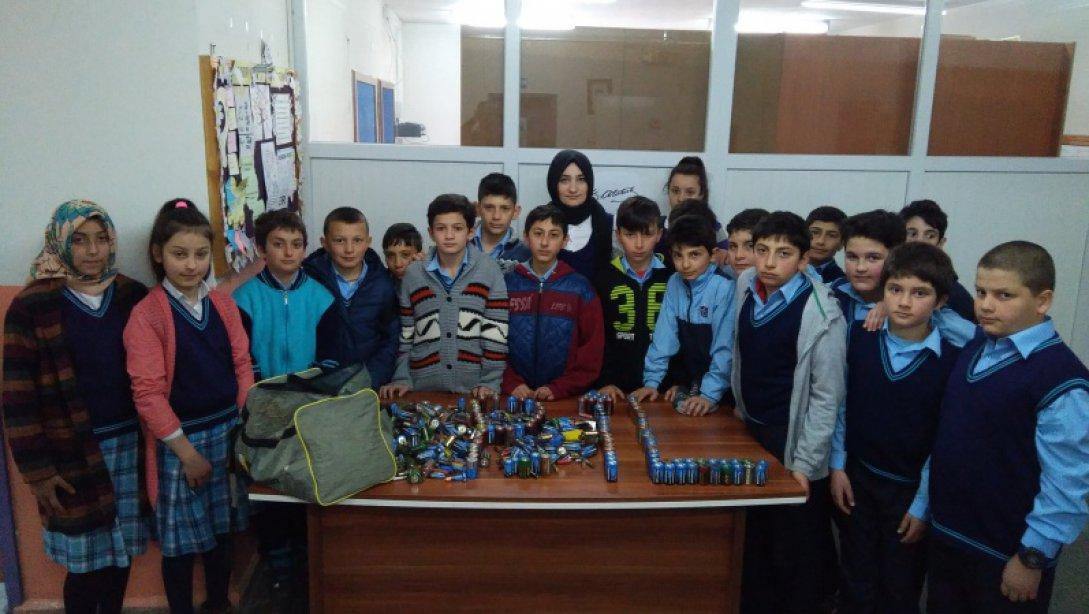 Oymalıtepe Şehit Sedat Kaplan Ortaokulu 5 Yıldır Atık Pil Toplama Etkinliği Gerçekleştiriyor