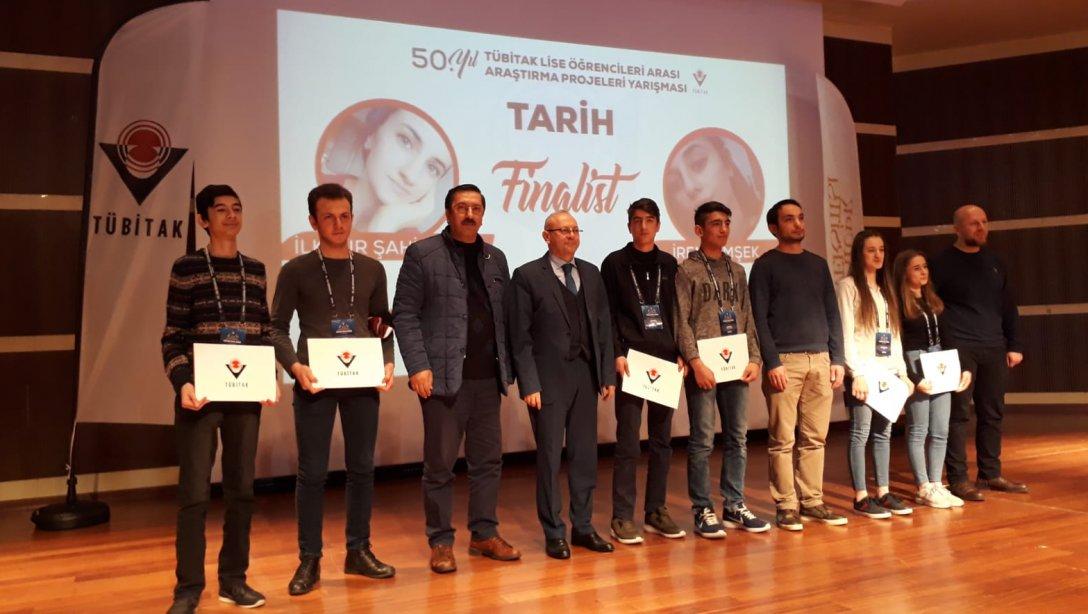 Yomra Fen Lisemizin Bilim Sevdalısı Öğrencileri TÜBİTAK Erzurum Finallerine Damgasını Vurdu