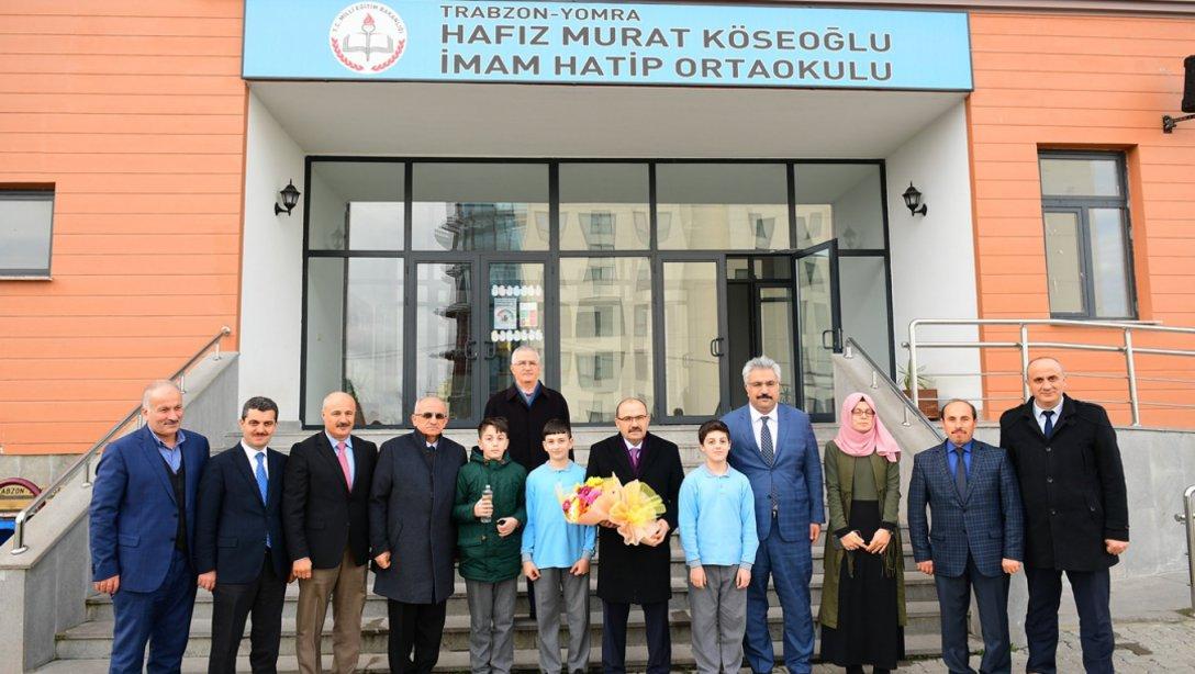 Valimiz Sayın İsmail USTAOĞLU'ndan Hafız Murat Köseoğlu İmam Hatip Ortaokuluna Ziyaret...